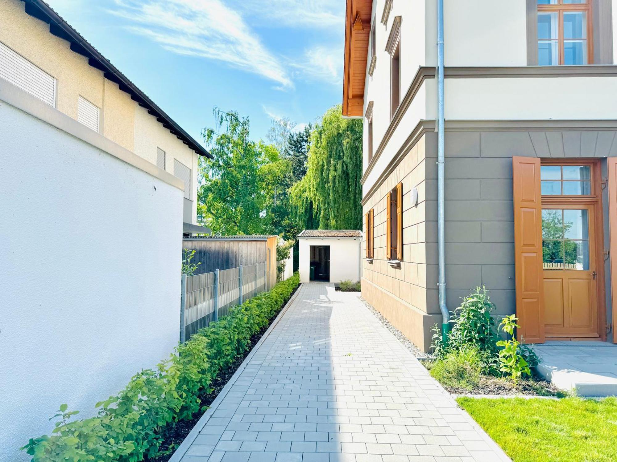 E&K Living - Design Apartments - Netflix - Audi - In Village - Free Parking Ingolstadt Exterior photo